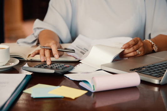 Taxes for digital nomads simplified: how to handle billing, payments, and tax residency
